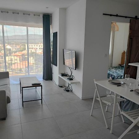 T2 Vue Mer Six-Fours-les-Plages Luaran gambar